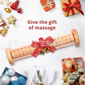 Rouleau de massage pour pieds et jambes TheraFlow en bois, pour un soulagement des pieds et des jambes, avec design portable - Product Image 5