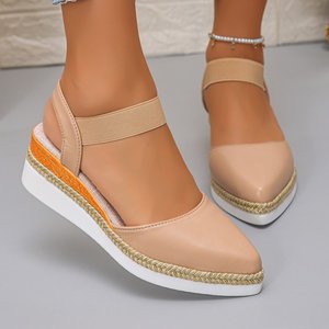 Vendita Diretta dalla Fabbrica, Sandali Infradito alla Moda di Grande Taglia in Stile Europeo e Americano con Punta Aperta e Dettaglio Metallico - Product Image 1