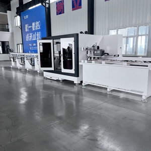 Centre de découpe et de fraisage laser CNC pour profilés de fenêtres et de portes en aluminium |   Machine de traitement industrielle robuste - Product Image 6