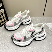 Chaussures de luxe pour femmes, chaussures de sport confortables et tendance à semelle épaisse, chaussures de sport robustes