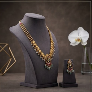 Conjunto de Joyería Étnica Tradicional Prayom, Collar y Aretes Chapados en Oro, Colgante con Perlas de Circonio para Boda, de Gujarat - Product Image 3