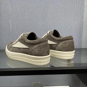 รองเท้าลำลองสุดหรูคุณภาพเยี่ยม-รุ่นใหม่ปี 2026 ดีไซน์สีเขียวสไตล์เรโทร พร้อมพื้นรองรับแรงกระแทก กันลื่น พื้นหนา หนังแท้ ทันสมัยตามเทรนด์แฟชั่น - Product Image 3