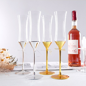Ensemble Cadeau et Vin <span class=keywords><strong>de</strong></span> Luxe Personnalisé pour Grossistes, Flûtes à <span class=keywords><strong>Champagne</strong></span> et Verres à Couple en Métal avec Cristaux Taillés Brillant - Product Image 4