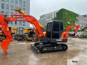 Excavadora Mini Usada Doosan DH55 de 5 Toneladas, Excavadora Pequeña de Segunda Mano Doosan DH55, DH55 DH60 DH70 DH80, Precio Competitivo - Product Image 4