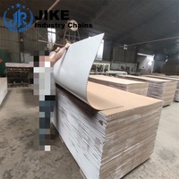 Panneau mural en MDF ondulé 3D flexible et pliable en Chine
