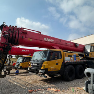 Grue sur camion Sany 80 tonnes d'occasion, équipement de levage lourd à vendre - Product Image 1