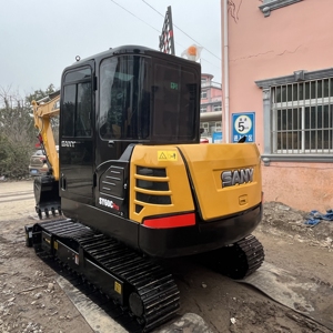 Mini-excavatrice sur chenilles Sany 60C d'occasion en excellent état, capacité 6 tonnes, moteur, pompe, boîte de vitesses et roulements 90% neufs pour vidéo - Product Image 2