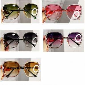 Gafas de Sol de Lujo Vintage con Degradado, Gafas de Sol Cuadradas de Metal con Pedrería para Mujer, 2021 - Product Image 6