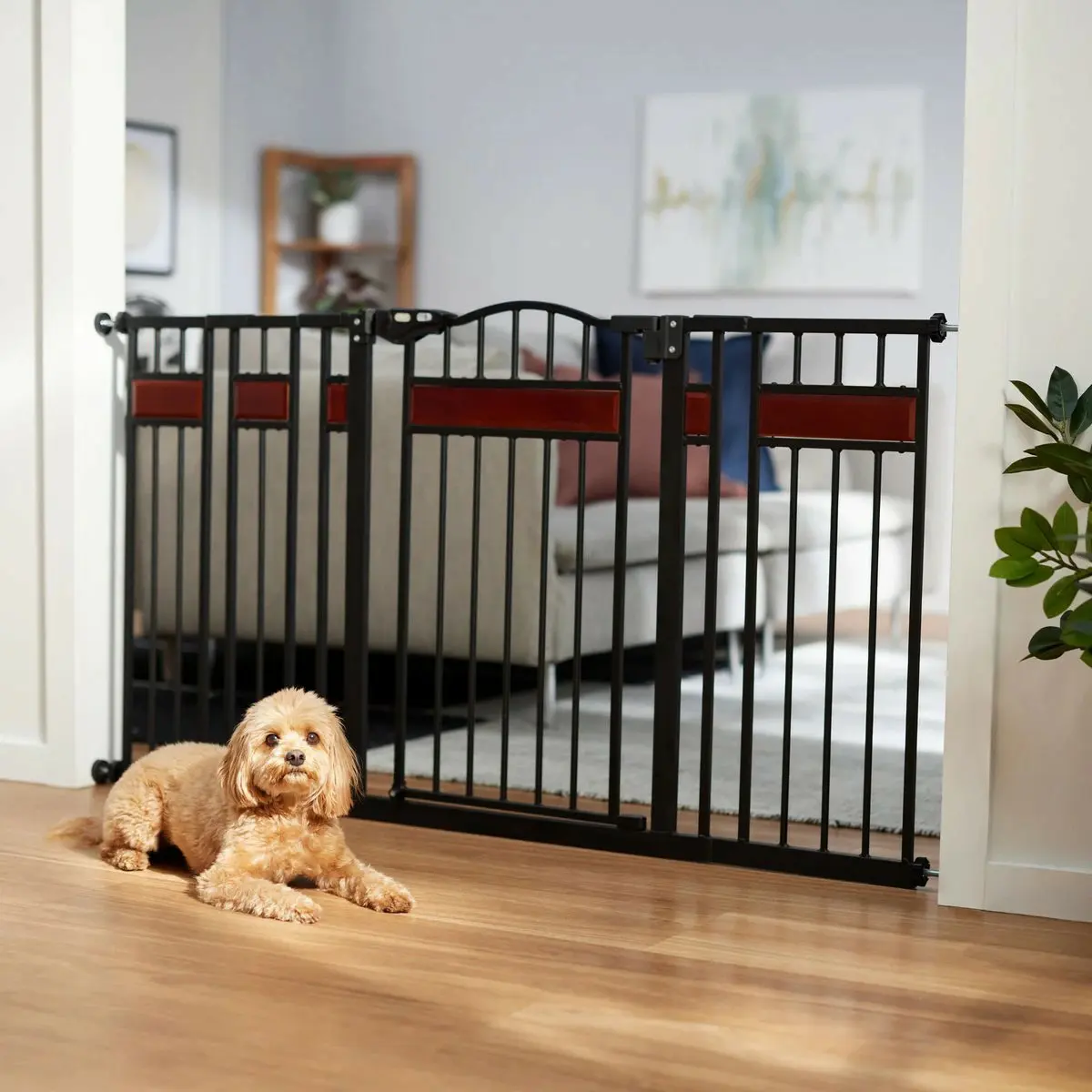 Puerta personalizada para mascotas y acentos de madera ajustables para bebés, valla de arco de metal para mascotas, barrera para perros y mascotas para puertas de escaleras