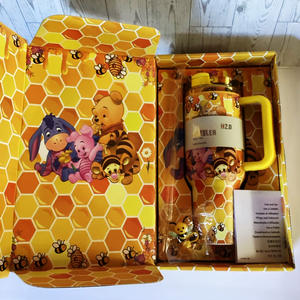 Venta al por Mayor de Vasos Térmicos Personalizados con Logotipo de Dibujos Animados de Winnie the Pooh, Vaso de Agua de Acero Inoxidable Aislado de 40 oz con Asa y Caja de Regalo - Product Image 6