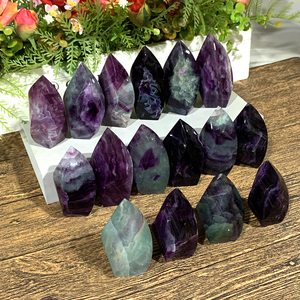 Vente en gros de sculptures de pierres précieuses naturelles de guérison, cristal de fluorite arc-en-ciel sculpté en forme de flamme pour la décoration de la maison - Product Image 4
