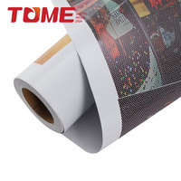 Autocollant en vinyle perforé pour vitres 120gsm/140gsm Micro vinyle perforé autocollant graphique One Way Vision