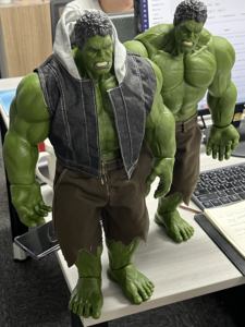 Modèle d'Anime PVC grandeur nature Action Figure Giant Green <span class=keywords><strong>Marvel</strong></span> Superhero Collectible Model for Home Office Decor - Product Image 2