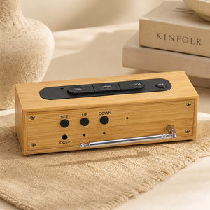 <span class=keywords><strong>Radio</strong></span>-<span class=keywords><strong>réveil</strong></span> numérique portable EMAF avec écran LED <span class=keywords><strong>en</strong></span> acrylique, affichage de la température, boîtier <span class=keywords><strong>en</strong></span> bambou <span class=keywords><strong>naturel</strong></span> et <span class=keywords><strong>radio</strong></span> FM - Product Image 3