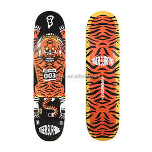 Skateboard complet professionnel en érable canadien 7 plis, double kick, technologie de moulage par gravité, ensemble de skateboard de haute qualité ABEC-7 - Product Image 1