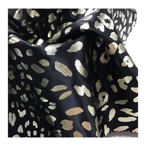 670t/30D satin dệt Polyester taffeta da rắn mạ vàng mô hình 100% Polyester thời trang vải