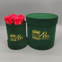 Boîtes en carton de haute qualité en velours vert personnalisées pour roses éternelles, avec revêtement UV et gaufrage, boîte cadeau ronde