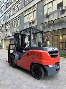 Montacargas Usado Original de Japón, 45 Toneladas, 4.5 Toneladas, 5 Toneladas, 6 Toneladas, con Pocas Horas de Trabajo, Marca Japonesa, Certificado 45 CE EAC SASO - Product Image 4