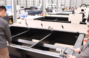 เครื่องตัดไฟเบอร์เลเซอร์โลหะแผ่นคุณภาพสูง 3000w 6kw Raycus ตัดเหล็กแผ่นหนา 6 มม. - Product Image 6