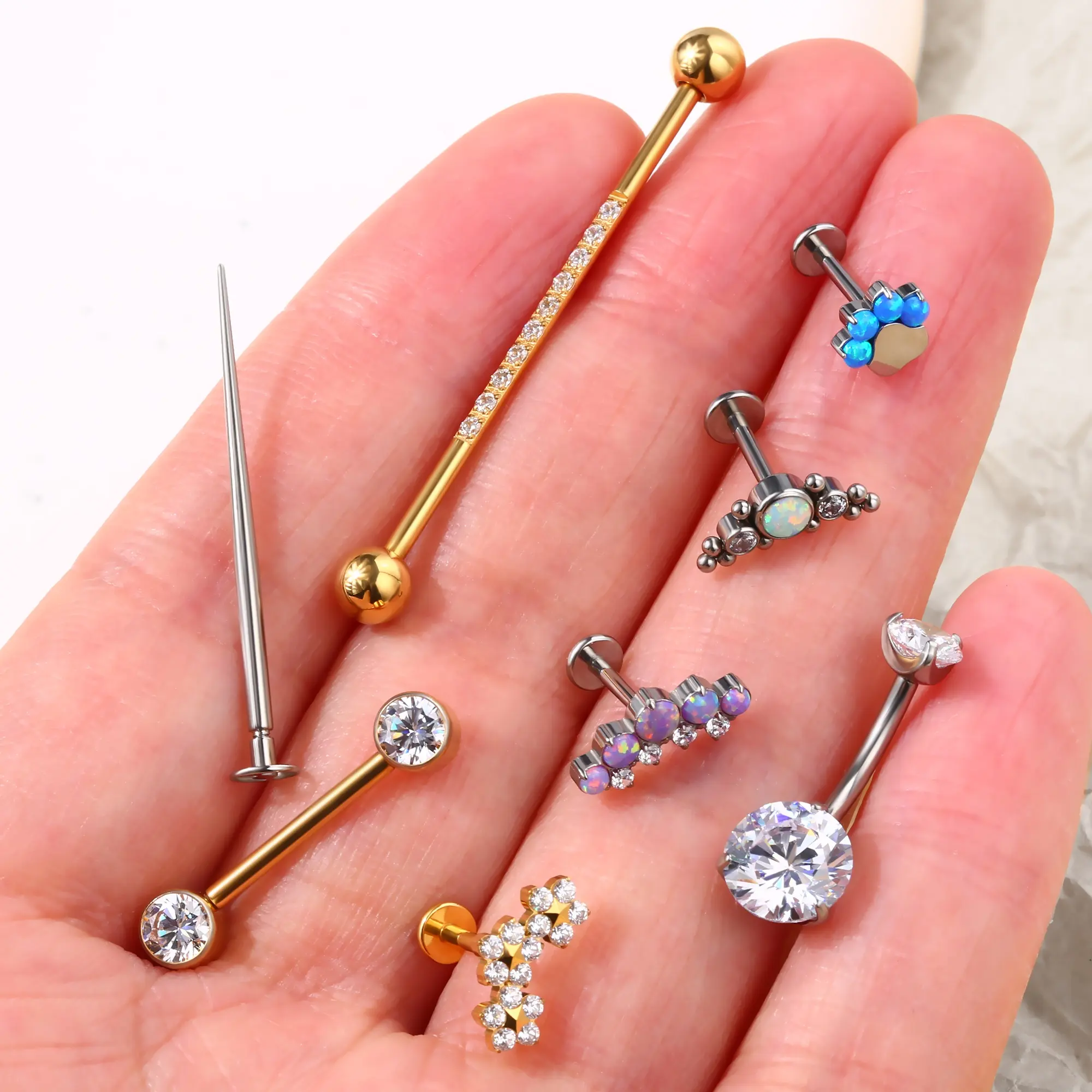 G23 Cristal estéril CZ Titanium astm f136 Belly Button Labret nariz orelha tragus Body Piercing Umbigo Anel stud Jóias