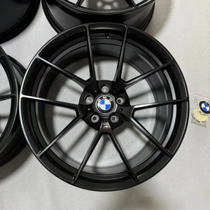 OEM personalizado 2013-2017 para <span class=keywords><strong>BMW</strong></span> X5 X5M Rodas Côncavas F15 <span class=keywords><strong>E70</strong></span> Jantes MN Forjado 18-22 Polegada Preto Extremo Novo Condição 40mm ET 25mm