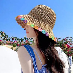 Cappello da Pescatore in Paglia Pieghevole con Bordo Arrotolato, Stile Immagine, da Viaggio, Casual, Parasole, da Spiaggia, Traspirante, con Piccoli Fiori Freschi - Product Image 1