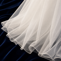 Nappe de table de mariage moderne et minimaliste, jupe de table assortie, chemin de table en tulle moelleux et mousseline de soie perlée, pour l'exportation