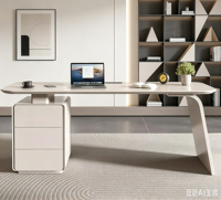 Bureau de direction moderne et minimaliste de style italien, conçu par des designers, avec finition brillante, table de consultation, bureau informatique pour le secteur médical