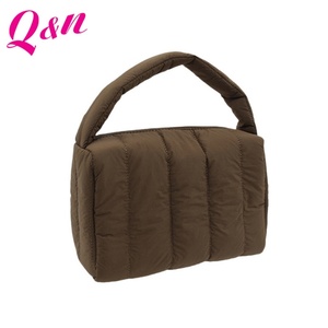 <b>Large</b> <b>Capacity</b> Custom Logo Zipper Makeup Organizer Quilted Nylon & Polyester Puffy Design <b>Cosmetic</b> Pouch for <b>Travel</b> - Product Image 1