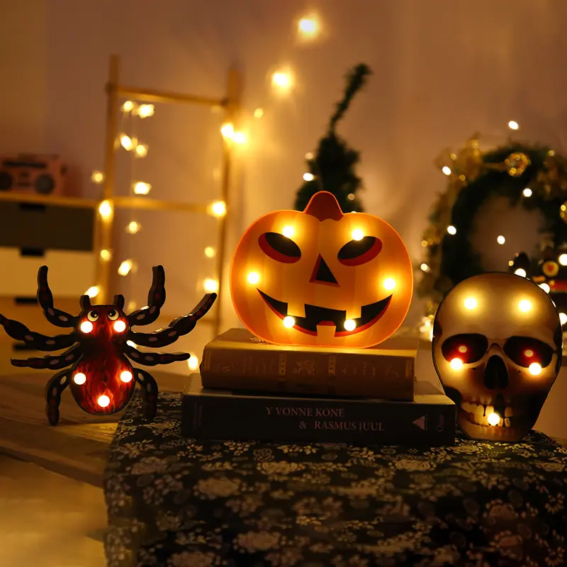 Classic Halloween Pumpkin Ghost scheletri Bat Spider Fairy Led String Lights Festival Bar Home Party Decor ornamento di Halloween