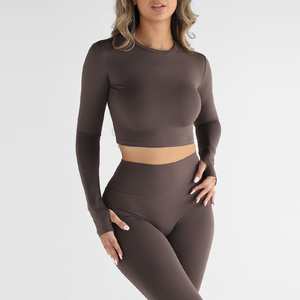 Top Corto para Mujer, Mangas Largas, Orificios para Pulgares, Ajustado, Cuello Redondo, Camiseta para Yoga - Product Image 1