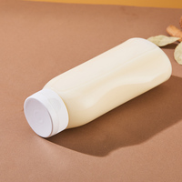 Fabricant de bouteilles de qualité alimentaire, bouteille de sauce transparente en PET de 500 ml (16 oz), emballage à large ouverture avec bouchon à clapet, bouteille à presser pour la cuisine