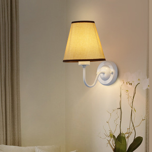 Lampada da parete per camera da letto, stile americano, per hotel, corridoio e passaggio, a LED, con controllo vocale - Product Image 3