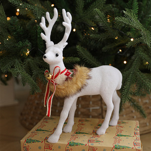 Adorno Navideño <span class=keywords><strong>de</strong></span> Reno Blanco Flocado al por Mayor con Diseño <span class=keywords><strong>de</strong></span> Lazo y Campana para Decoración <span class=keywords><strong>de</strong></span> Mesa y Ventana, Personalización Aceptable - Product Image 4