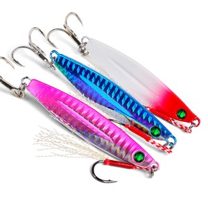 Micro-jig 7g-17g avec hameçon assisté à plumes et hameçon triple, jigs métalliques holographiques dorés, <span class=keywords><strong>leurre</strong></span> de <span class=keywords><strong>finesse</strong></span> pour brochet et poisson-soleil - Product Image 5