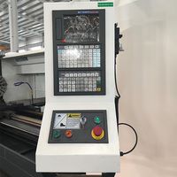 Torno CNC Horizontal de Bancada Plana CK61100 con Control GSK, Trifásico 380V, Diámetro Máximo 1000mm, para Mecanizado de Metales