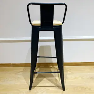 Chaises de bar contemporaines empilables à dossier haut en métal de haute qualité siège en bois tabouret de bar noir pour bar de cuisine