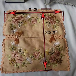 Housse de boîte à mouchoirs en dentelle crochetée à fleurs en ruban de soie brodé à la main, joli <span class=keywords><strong>design</strong></span> en bambou - Product Image 2