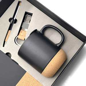 Eco-Friendly Wood Business Souvenirs <b>Keychain</b> Notebook with Pen for <b>Personalized</b> Father's Day Promotional Corporate Gift Box Set - Product Image 4