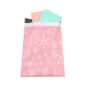 Sac d'emballage de vêtements en poly mailer couleur or avec logo imprimé personnalisé Enveloppes sac d'envoi postal de boutique en ligne de livraison par courrier en plastique - Product Image 6