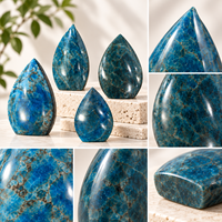 Ornement Goutte d'Eau en Apatite Bleue, Cristal Poli, Décoration d'Intérieur, Pierre de Guérison, Pièce d'Exposition, Décoration de Bureau, Étagère, Table