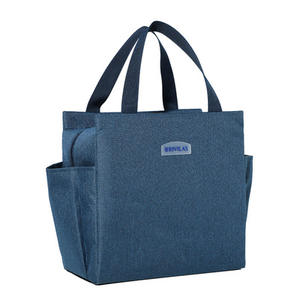 Logo personnalisé imprimé lettres noires sac à lunch en toile souple à isolation thermique imperméable doublure en feuille d'aluminium pour sacs isothermes - Product Image 3