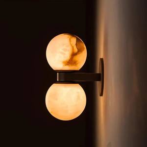 Éxito de Ventas de Fábrica: Lámpara de Pared de Alabastro Español con Pantalla Esférica Natural y Base de Latón, Ideal para Decoración de Sala de Estar y Dormitorio - Product Image 4