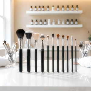 Set de 12 <span class=keywords><strong>Brochas</strong></span> de <span class=keywords><strong>Maquillaje</strong></span> <span class=keywords><strong>Sigma</strong></span> Beauty Ck001, Pelo Sintético, Mango de Plástico, para Base, Polvo, Corrector y Contorno - Product Image 3
