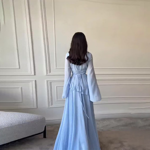ชุดเดรสมิดิแขนยาวคอกลมทรงเข้ารูปสำหรับผู้หญิง ชุดฤดูใบไม้ร่วงสุดหรู - Product Image 1