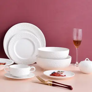 Assiettes à dîner décoratives carrées en verre transparent de luxe blanc Ensemble d'assiettes à dîner fantaisie Acrylique Fleur Floral