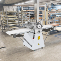 Nouvelle machine à découper verticale XY pour boulangerie, pour la pâte à biscuits et les rouleaux de pâte