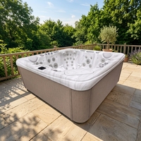 VIRLUX Jacuzzi compact de 2,2 m avec capacité pour 5 personnes, combo massage, chauffage économe en énergie de 4 kW pour utilisation en extérieur dans une villa