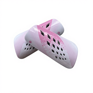 批发定制徽标足球护腿板塑料材质成人足球护腿板 - Product Image 5