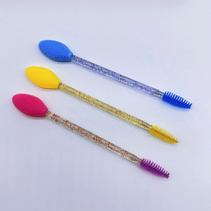 Cepillo <span class=keywords><strong>de</strong></span> <span class=keywords><strong>labios</strong></span> exfoliante <span class=keywords><strong>de</strong></span> silicona <span class=keywords><strong>de</strong></span> doble cara Cepillo <span class=keywords><strong>de</strong></span> pestañas <span class=keywords><strong>Limpieza</strong></span> <span class=keywords><strong>de</strong></span> nariz y herramientas <span class=keywords><strong>de</strong></span> eliminación <span class=keywords><strong>de</strong></span> espinillas - Product Image 2